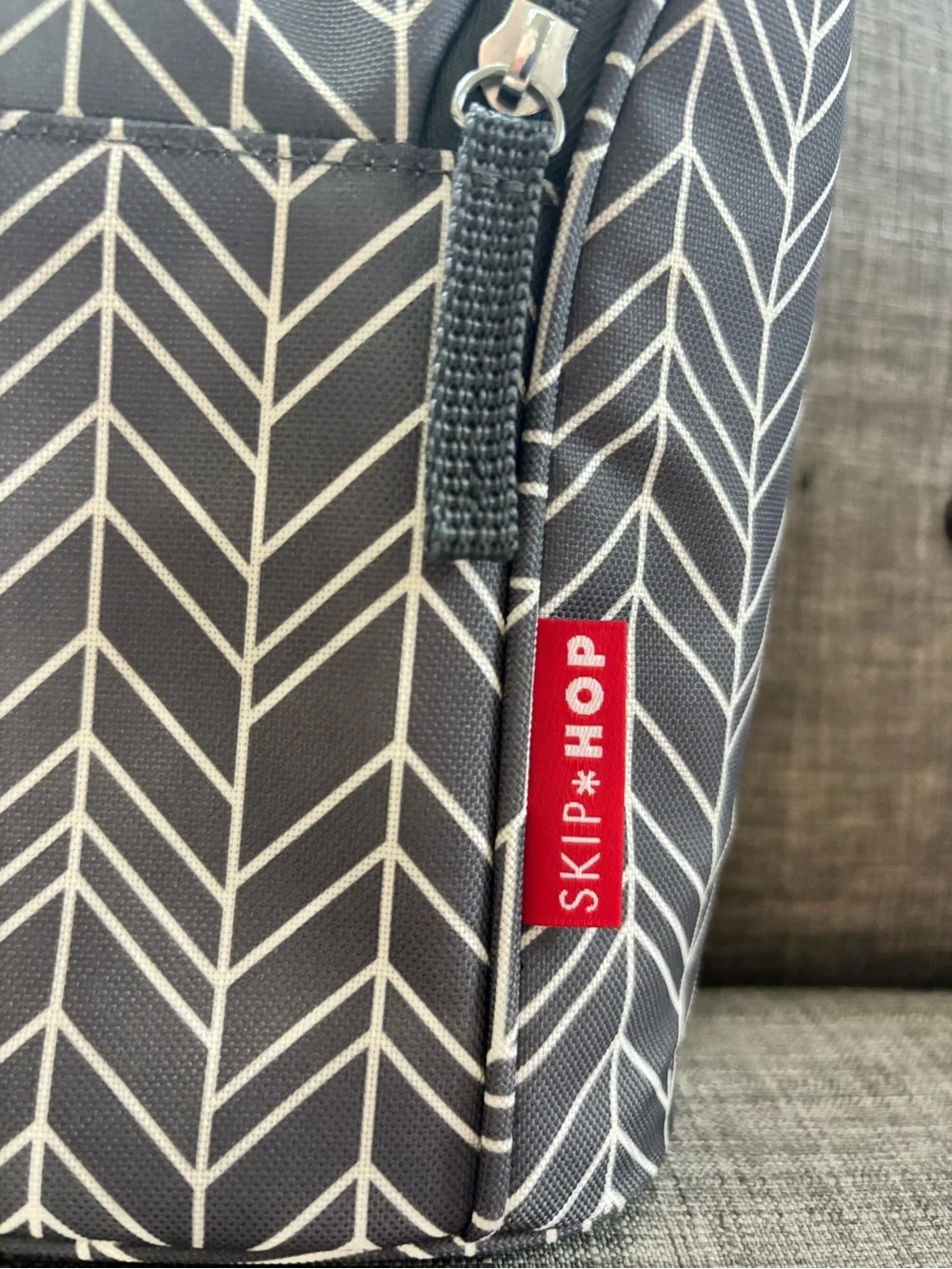 Skip Hop Gray Chevron Bottle Bag